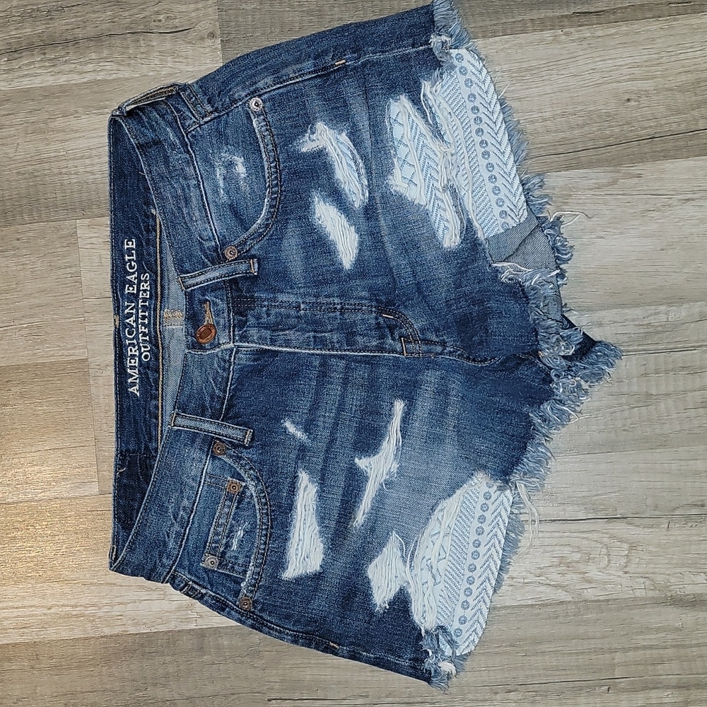 American eagle high rise festival ripped denim size 0